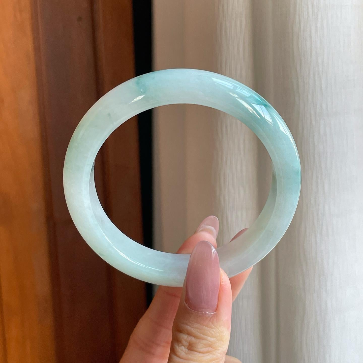 细糯冰飘花翡翠平安镯（56.5mm）（yc290082）