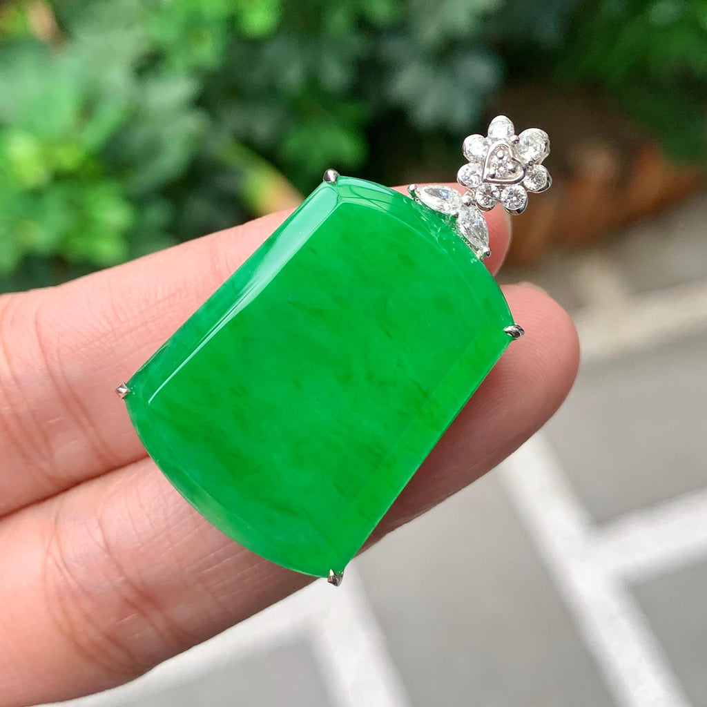18K金钻镶糯冰种满绿无事牌吊坠（yc261126）
