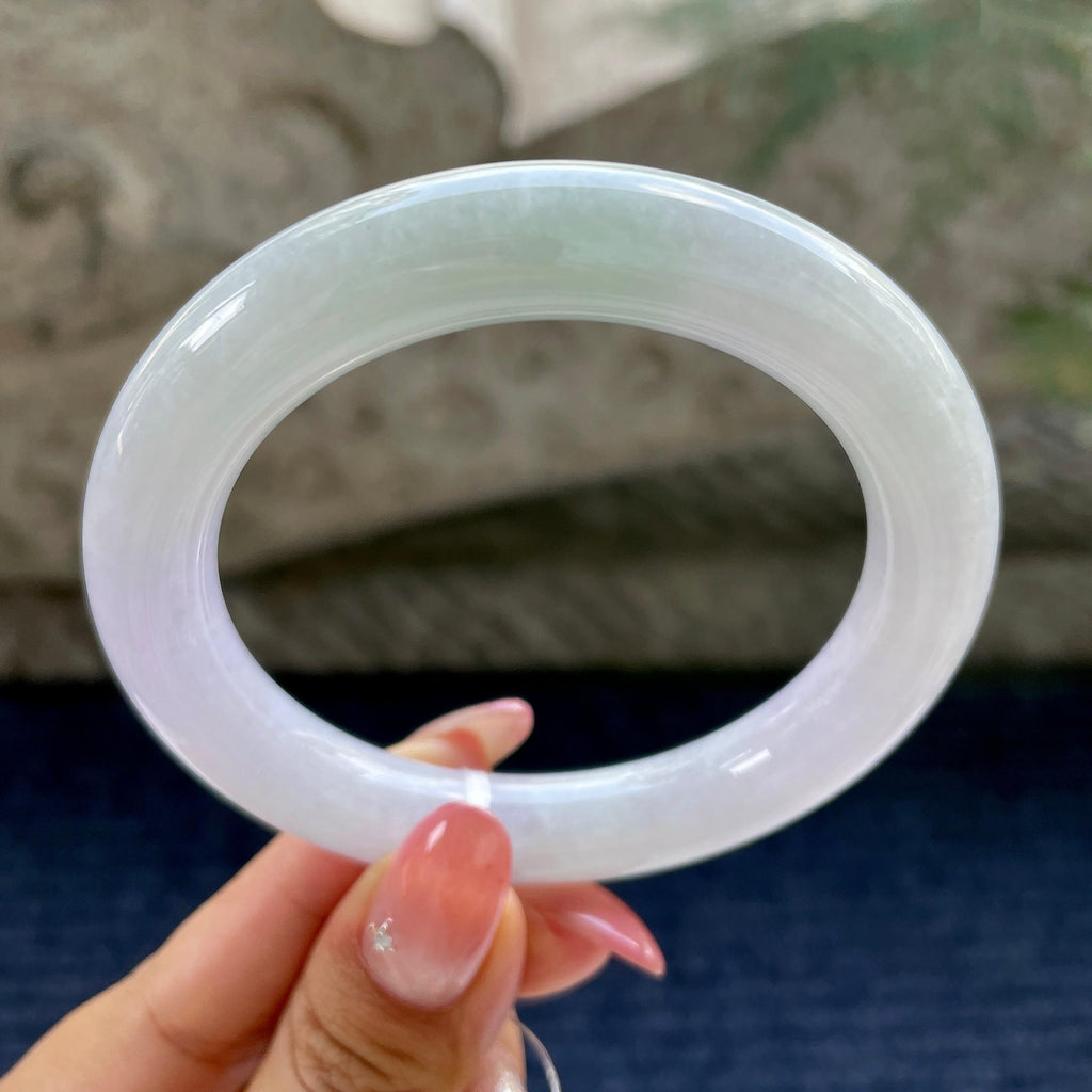 大圈口    糯种淡春彩圆条手镯58.1圈      天然缅甸A货翡翠（yc424779）
