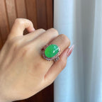 铜托糯冰晴绿底翡翠蛋面（yc265731）