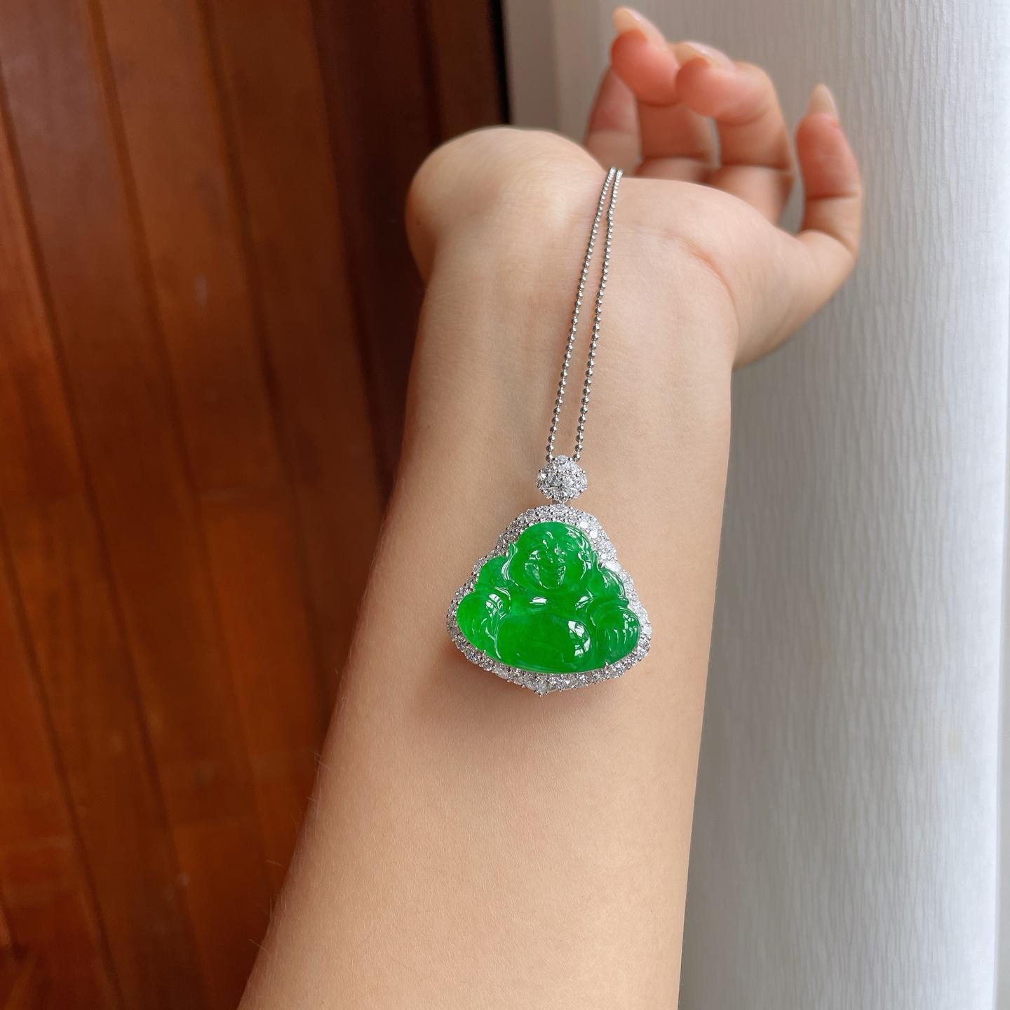 18k金镶冰种满绿翡翠佛公（yc247157）