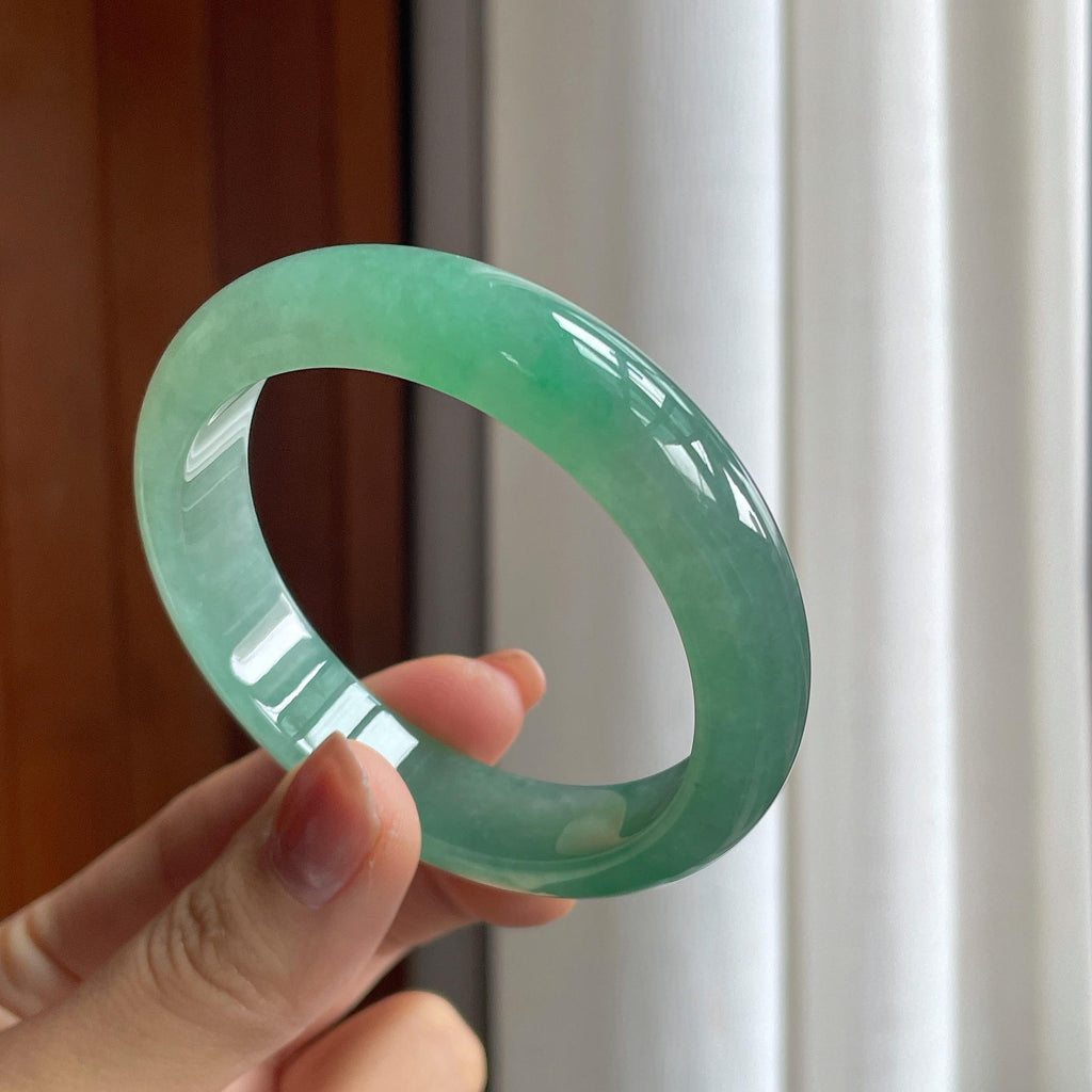 冰种湖水绿翡翠平安镯（54mm）（yc286524）