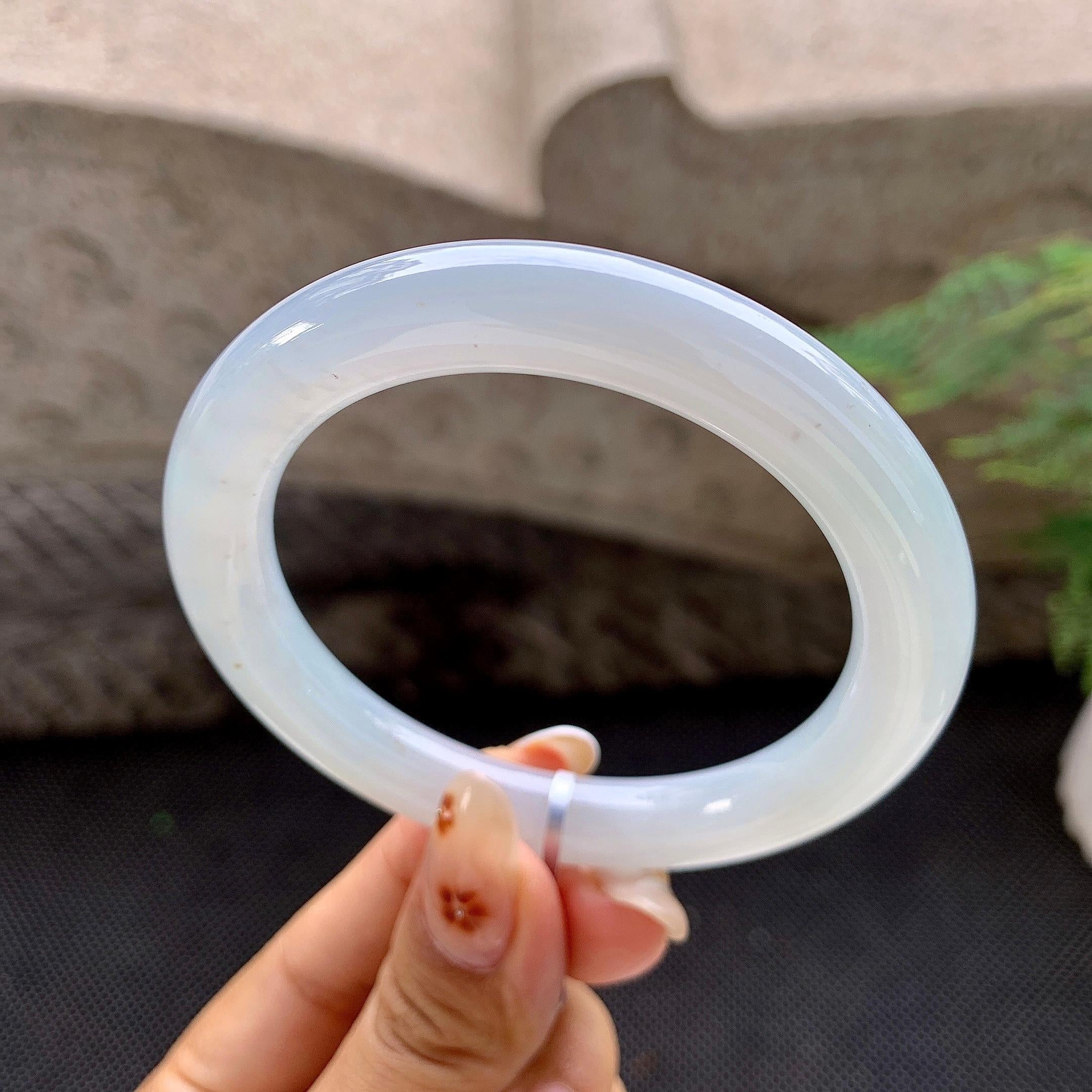 细糯种带底色洒金圆条手镯（56.3mm）（yc257211）