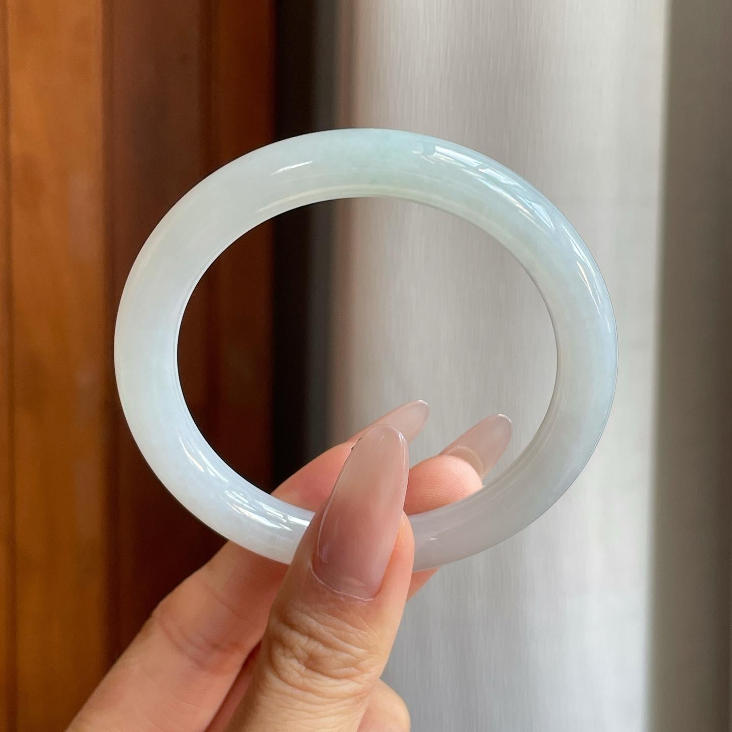 糯冰白月光翡翠圆条手镯（53.8mm）（yc284951）