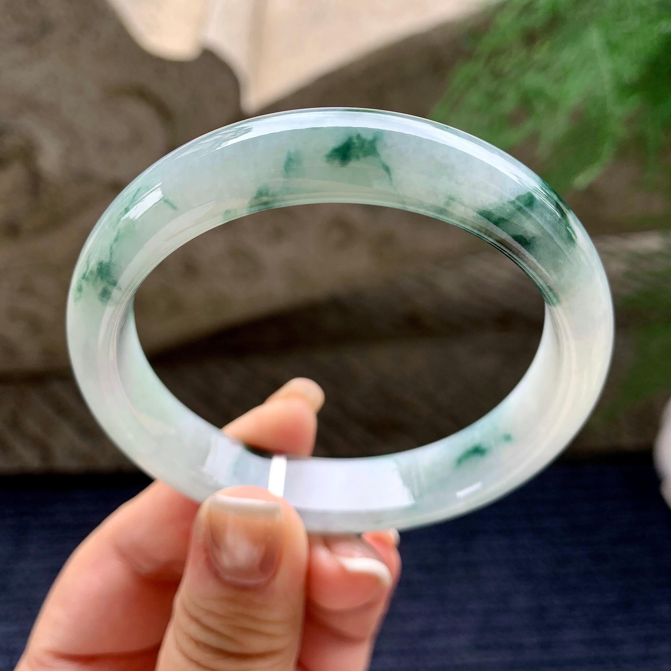 大圈口 细糯种飘蓝花正圈平安镯 60.2圈口 天然缅甸A货翡翠（yc371542）