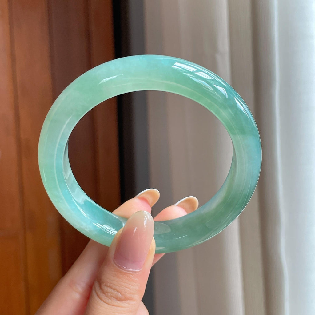 糯冰晴底翡翠平安镯（59.2mm)（yc403953）