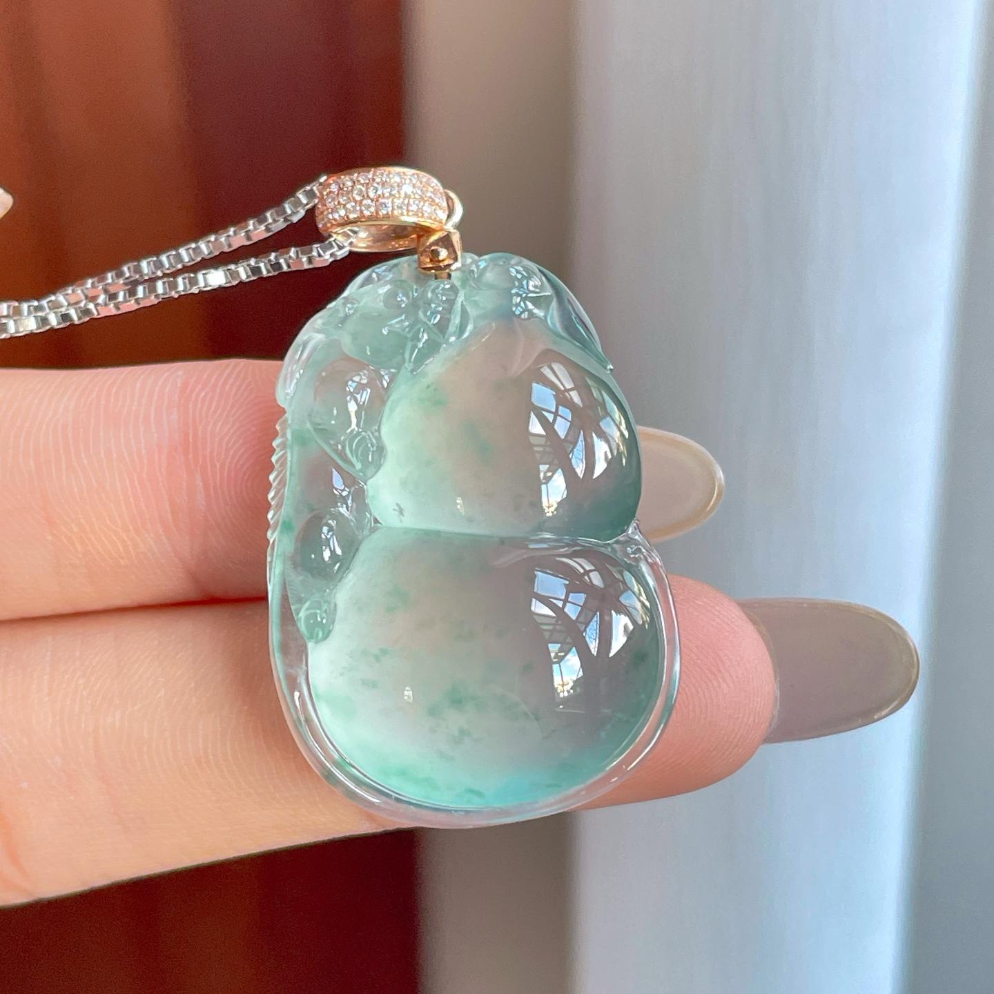 18k金钻镶冰种晴水飘花翡翠葫芦（yc270312）