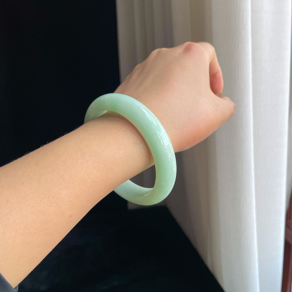 糯冰晴底翡翠平安镯（59mm）（yc376716）