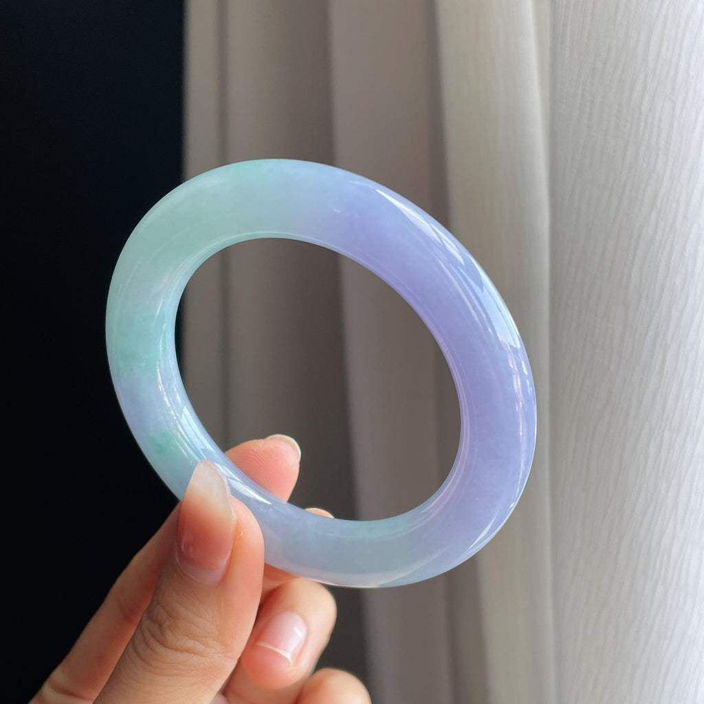 糯冰春带彩翡翠圆条手镯（54mm)（yc322784）
