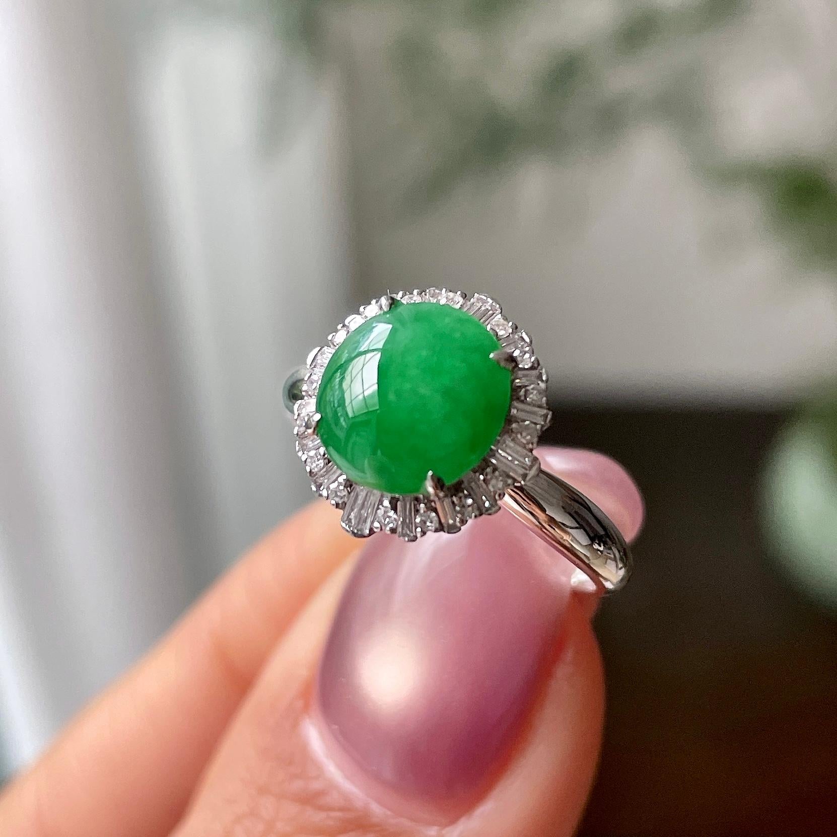 18k金钻镶细糯种满绿蛋面戒指   天然缅甸A货翡翠（yc319066）