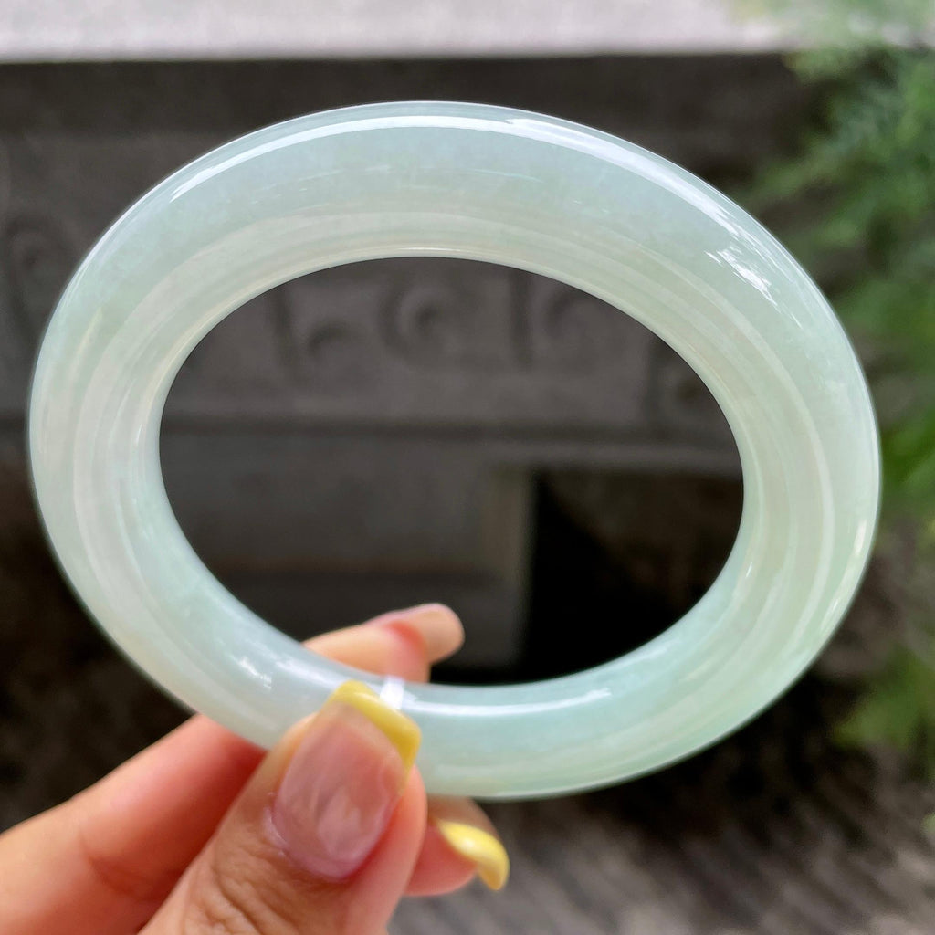 细糯种晴底圆条手镯56.5圈        天然缅甸A货翡翠（yc383114）