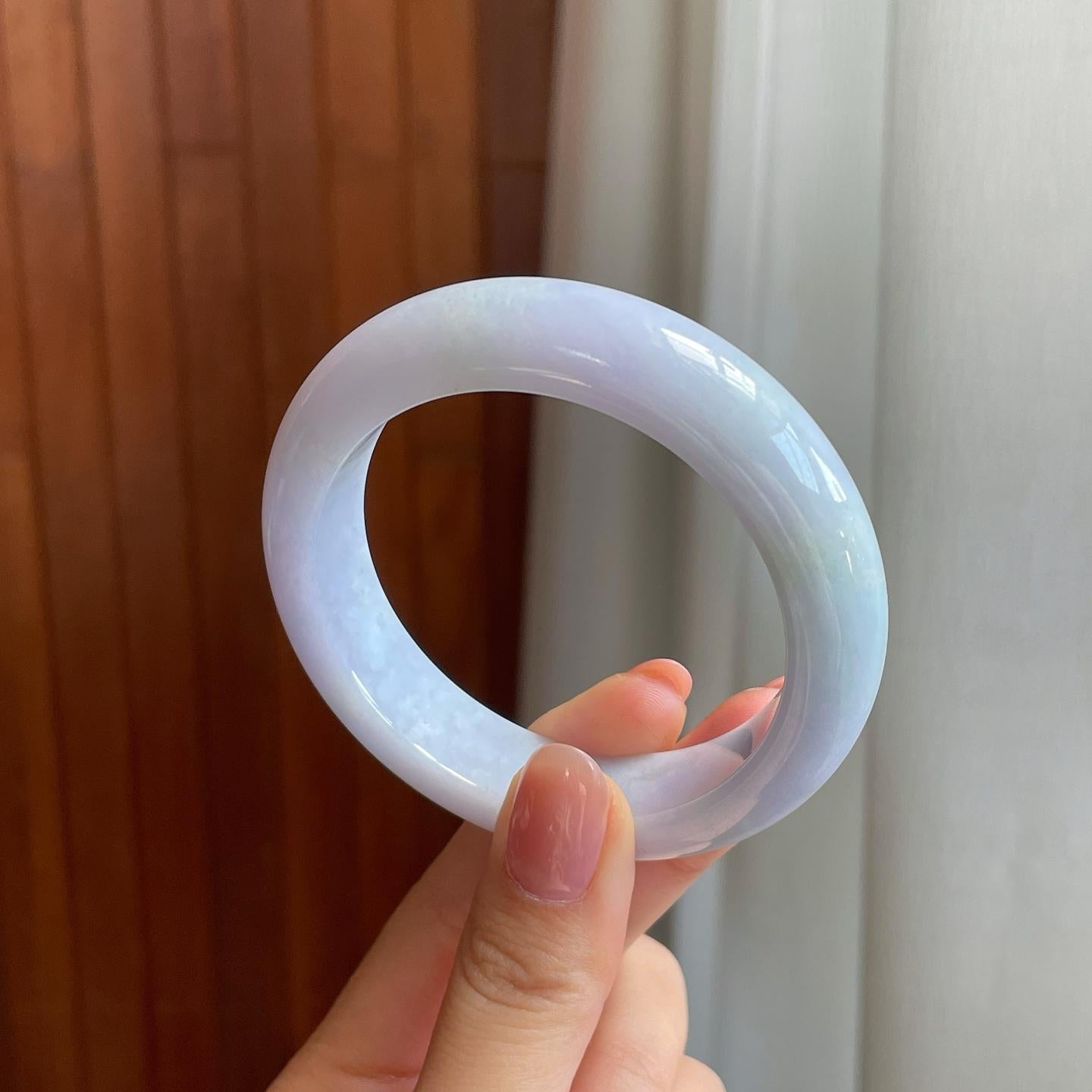 糯冰淡春底翡翠平安镯（54.2mm)（yc323207）