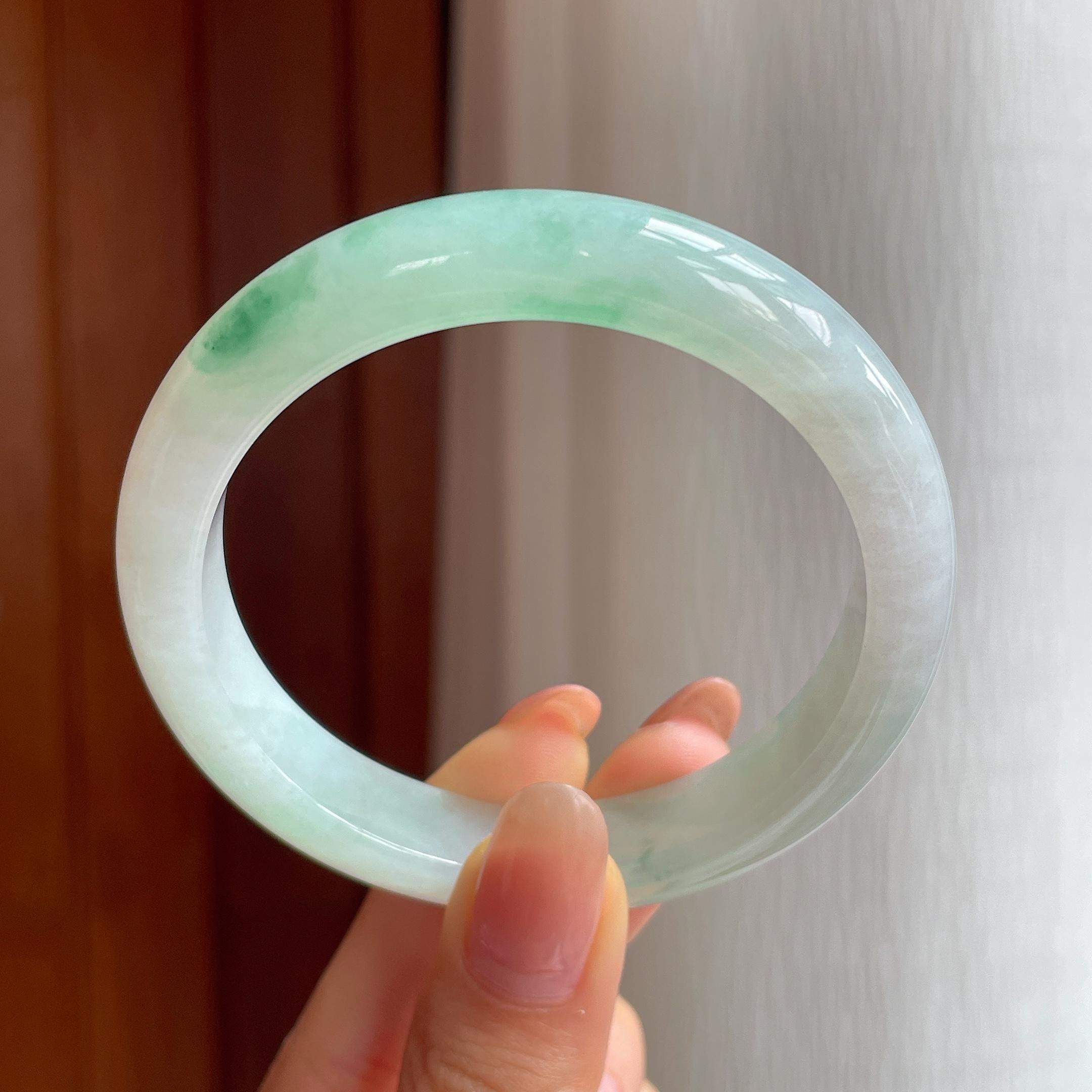 糯冰飘花翡翠平安镯（55mm)（yc350446）