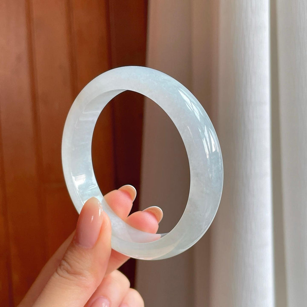 冰种淡底色翡翠平安镯（56.8mm)（yc376762）