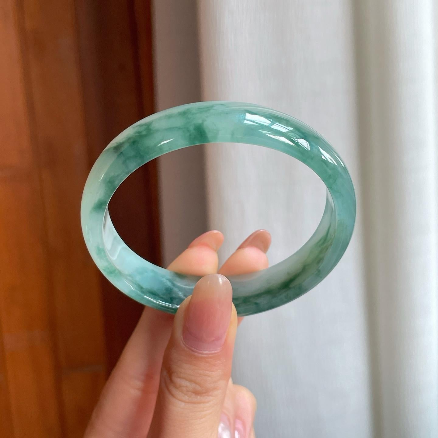 冰种飘花翡翠贵妃镯（55.3mm)（yc361600）