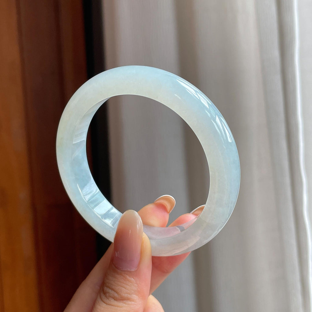 糯冰淡底色翡翠平安镯（55mm)（yc414484）
