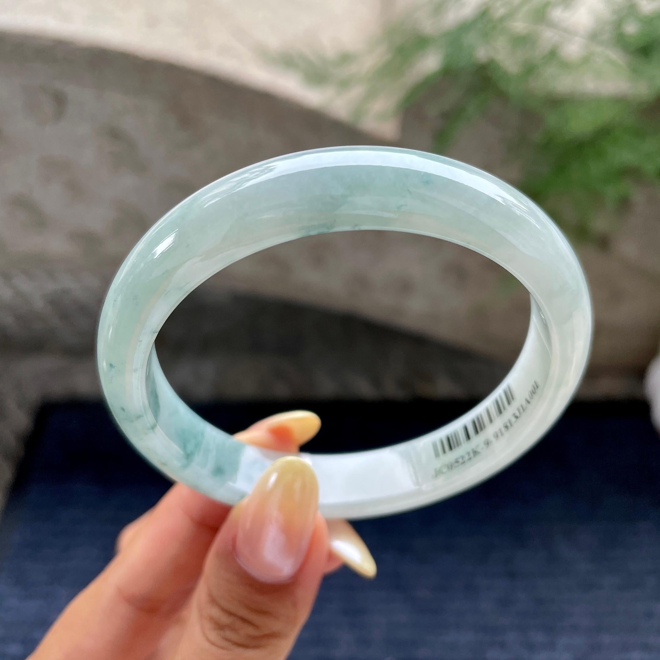 大圈口 细糯种飘花正圈平安镯60.7圈 天然缅甸A货翡翠（yc468005）