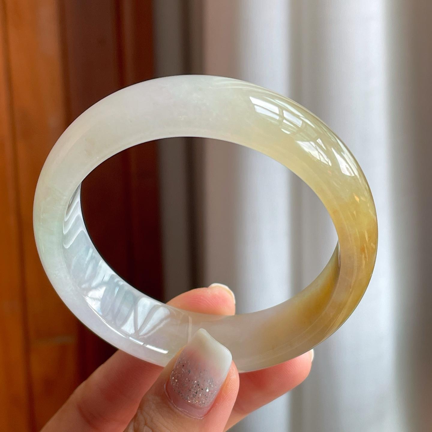 糯冰飘黄宽版翡翠平安镯（57.5mm）（yc177178）