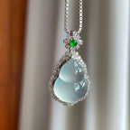 18k金镶冰种蓝底翡翠葫芦（yc247183）