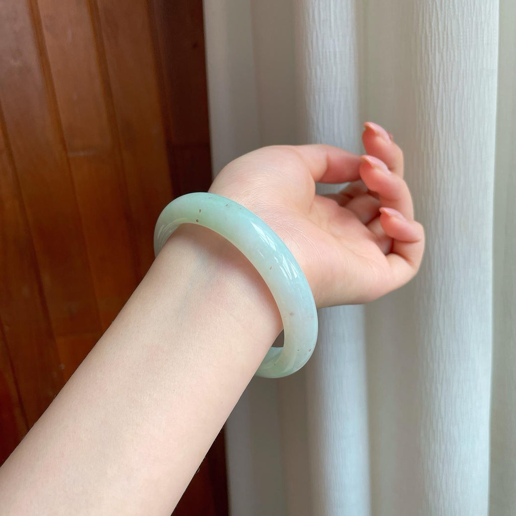 糯冰洒金带色翡翠平安镯（56.7mm)（yc350506）