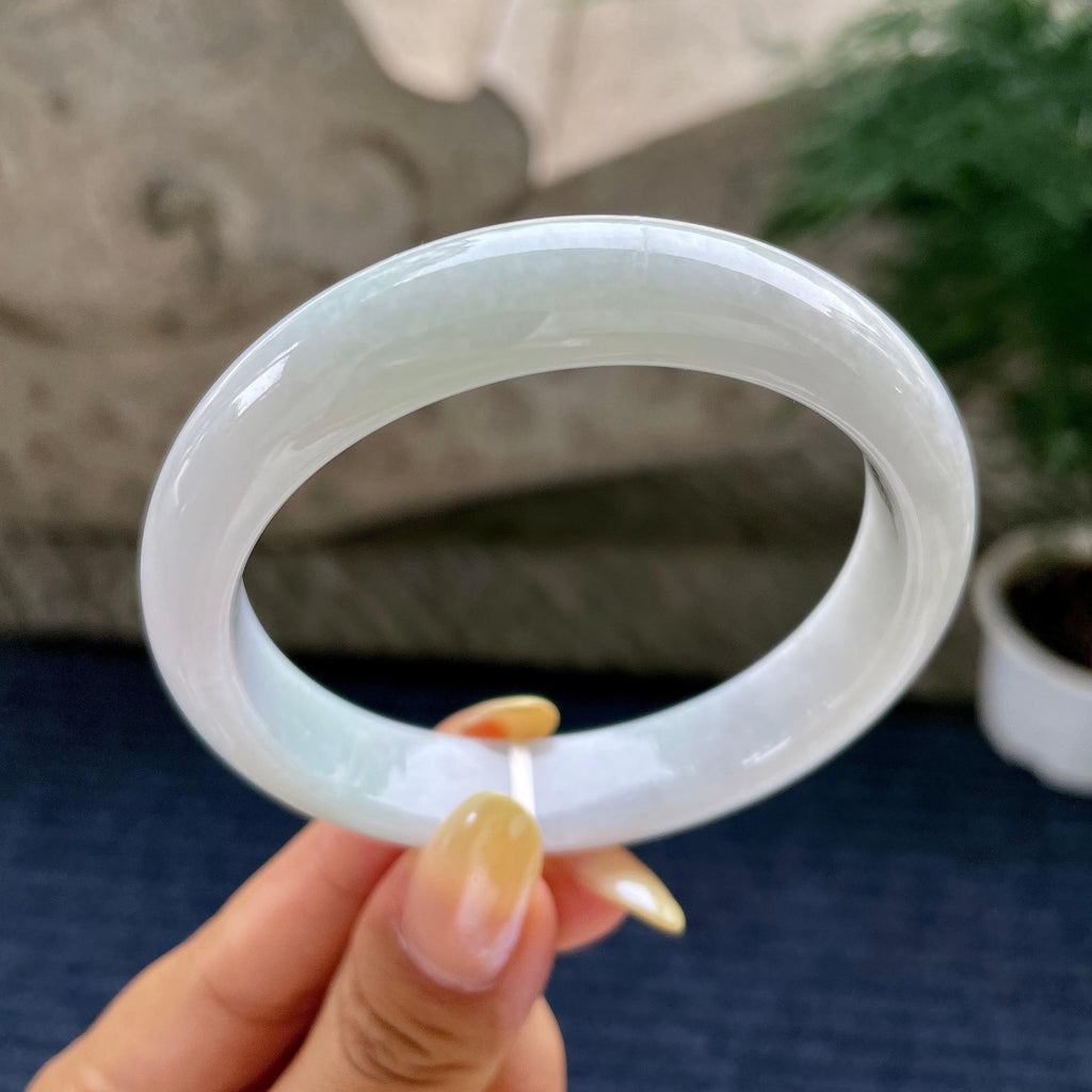 细糯种淡春彩正圈平安镯58.2圈 天然缅甸A货翡翠（yc481948）