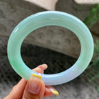 大圈口     细糯种春彩圆条手镯58.2圈      天然缅甸A货翡翠（yc392738）