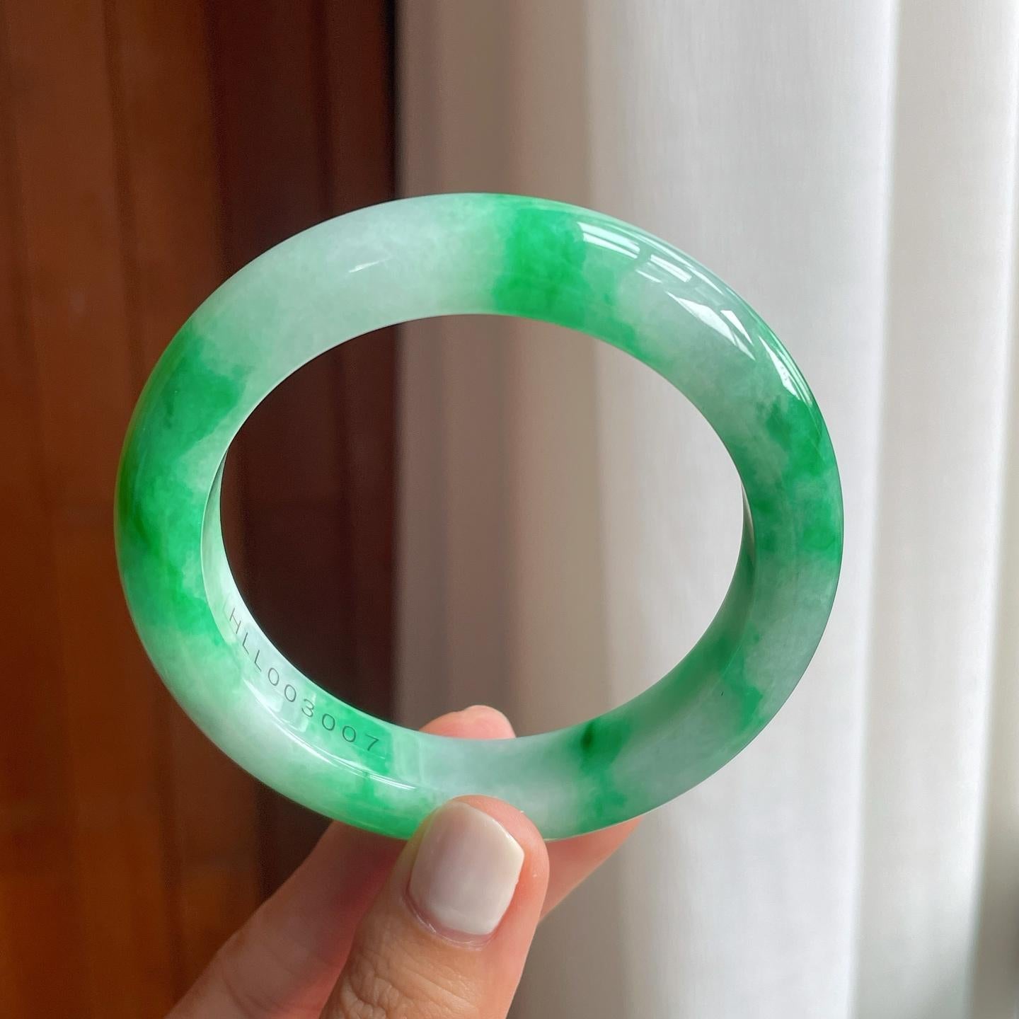 糯种带色翡翠平安镯（59mm）（yc249154）