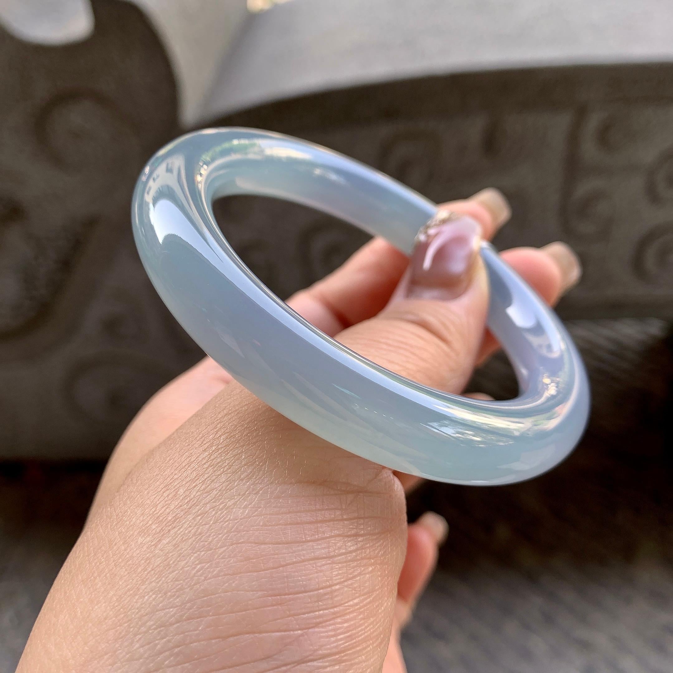 糯冰种蓝底紫罗兰圆条手镯（56.6mm）（yc295573）