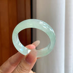 糯冰晴底翡翠贵妃手镯（52.8mm）（yc270324）