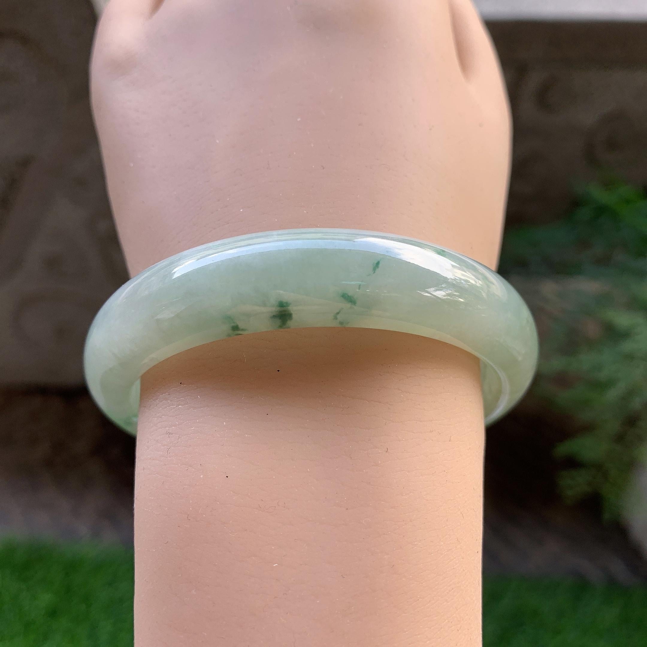 细糯种飘花平安镯（56mm）（yc293326）