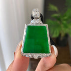 18k金钻镶糯冰种满绿无事牌吊坠（yc242678）