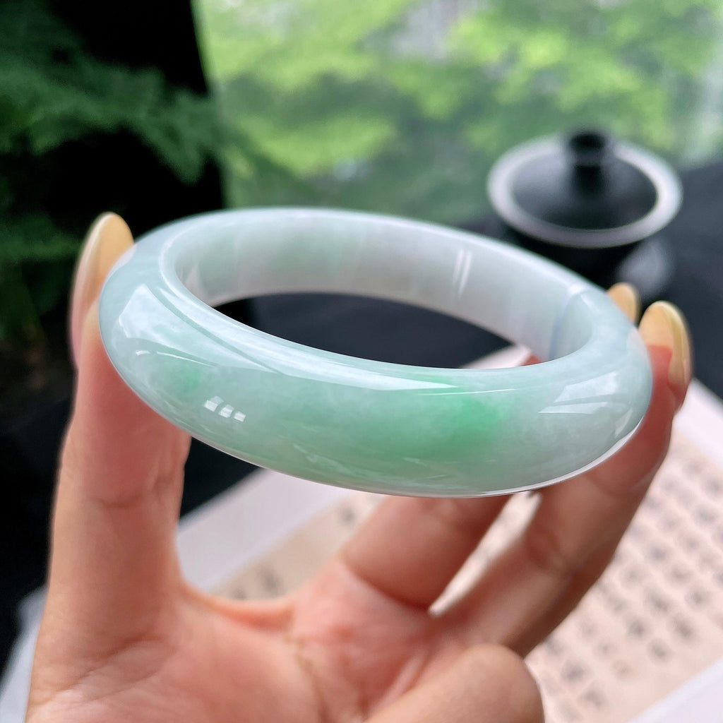 细糯种飘绿正圈平安镯55.5圈 天然缅甸A货翡翠（yc473061）