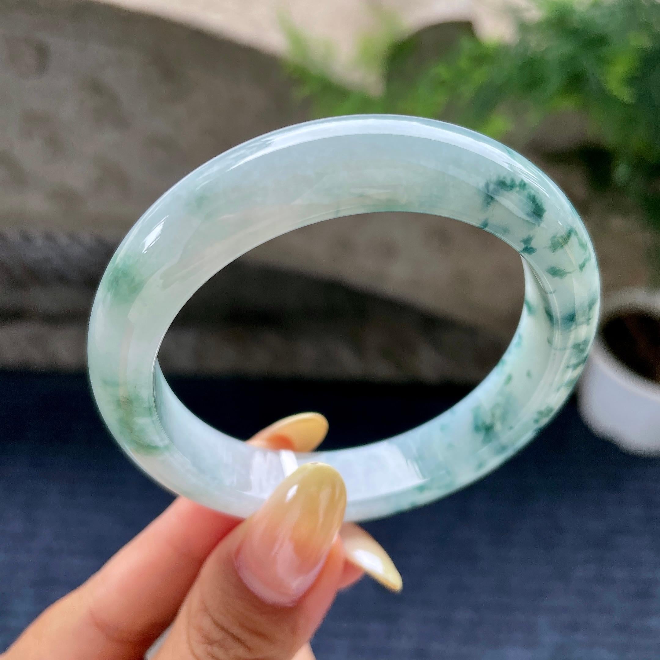 细糯种飘花正圈平安镯54.6圈 天然缅甸A货翡翠（yc489153）