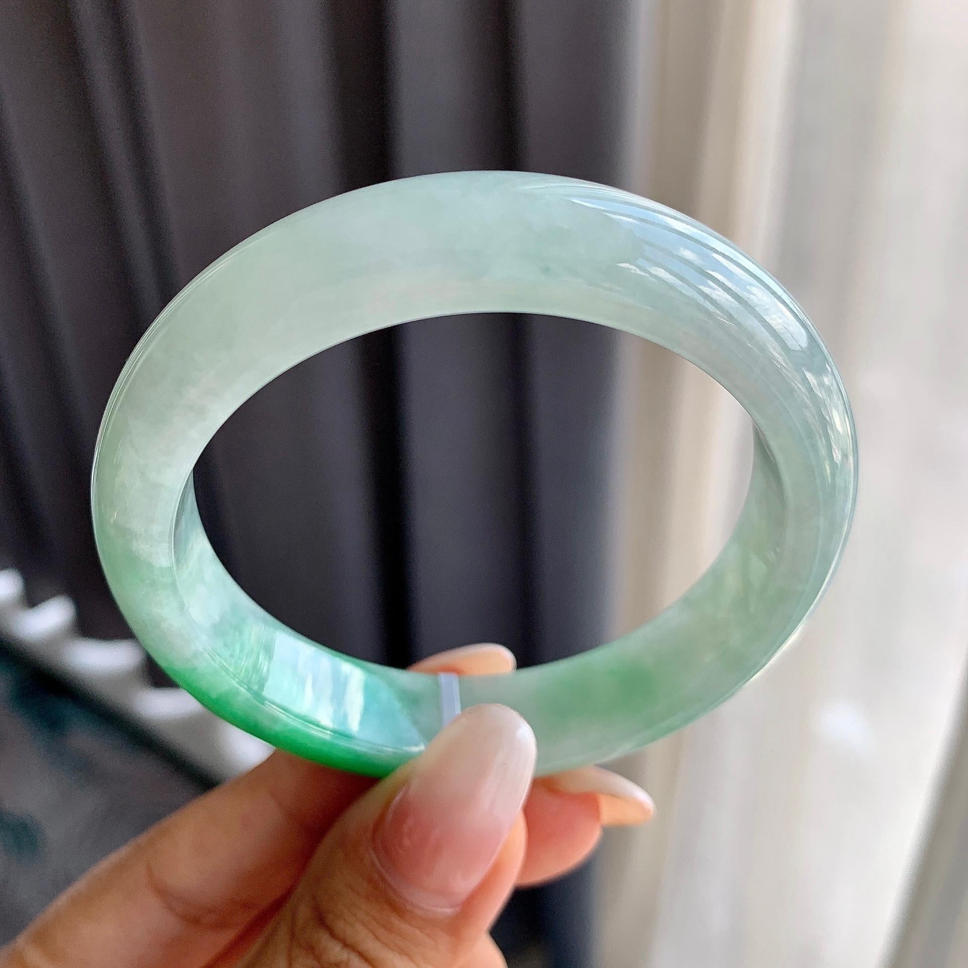 糯冰种飘绿平安镯（54.7mm）（yc200612）