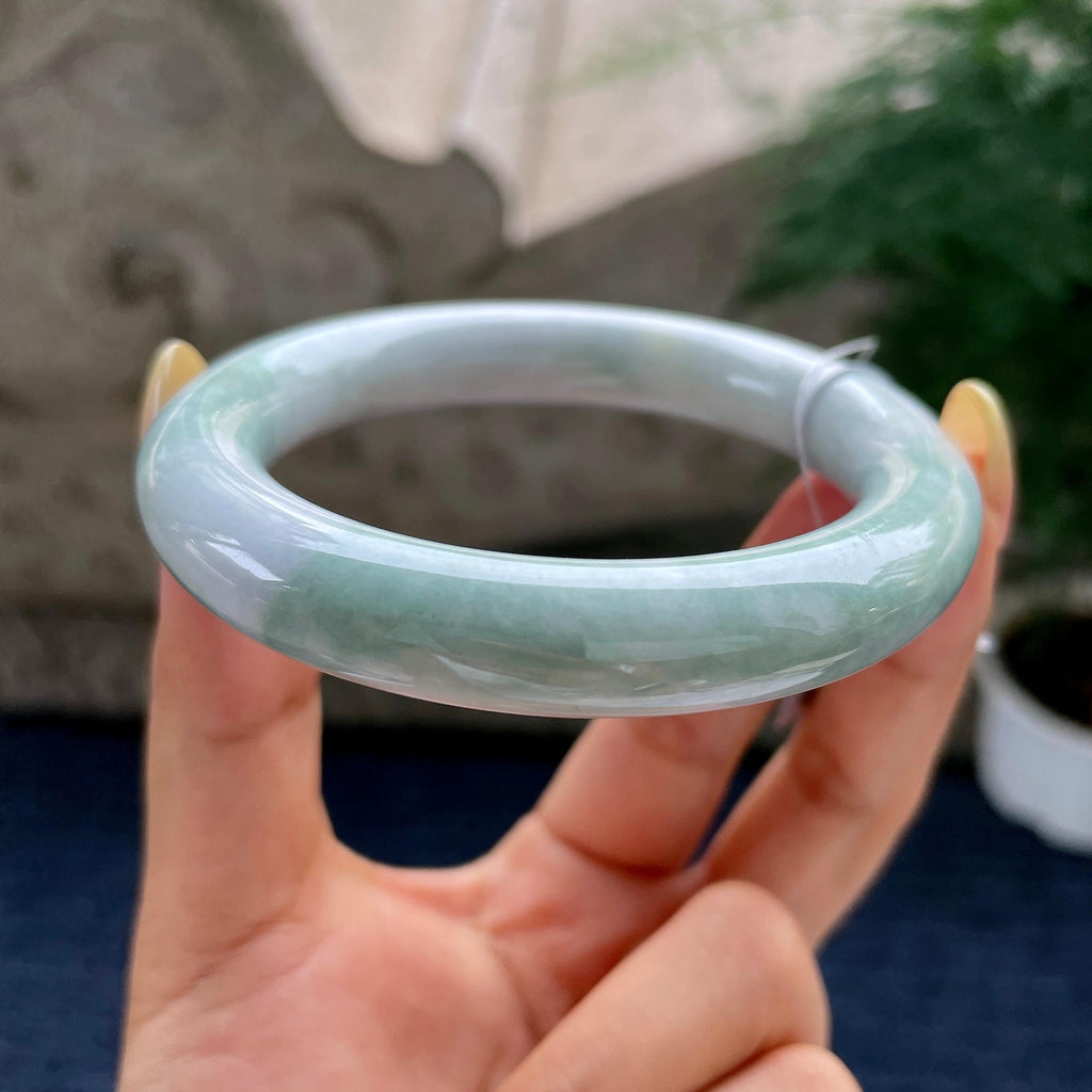 糯种带底色圆条手镯56.7圈 天然缅甸A货翡翠（yc481933）
