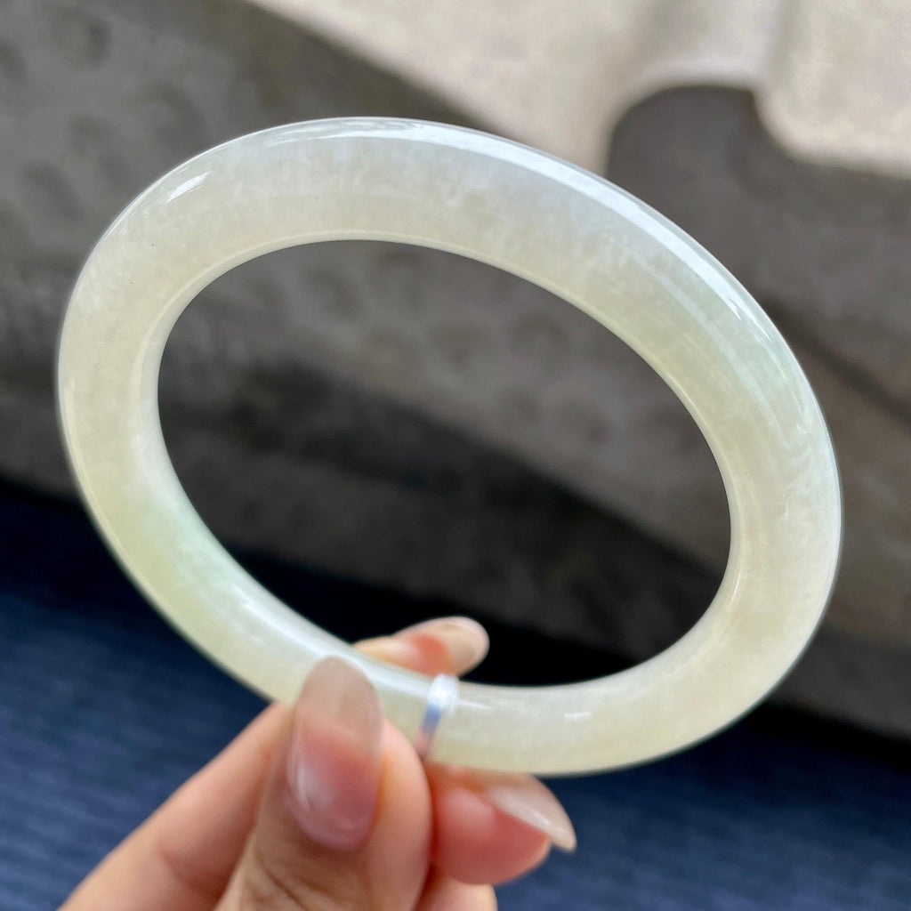 细糯种黄翡圆条手镯57.7圈   天然缅甸A货翡翠（yc346986）