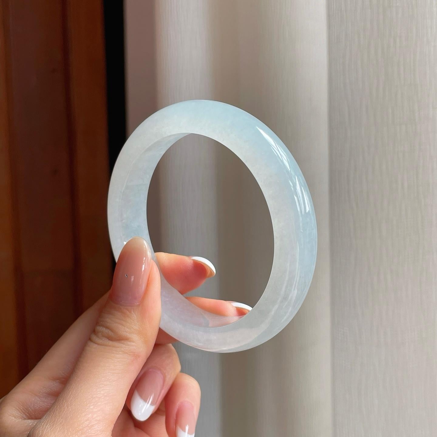 冰种淡底色翡翠平安镯（54.6mm)（yc381234）