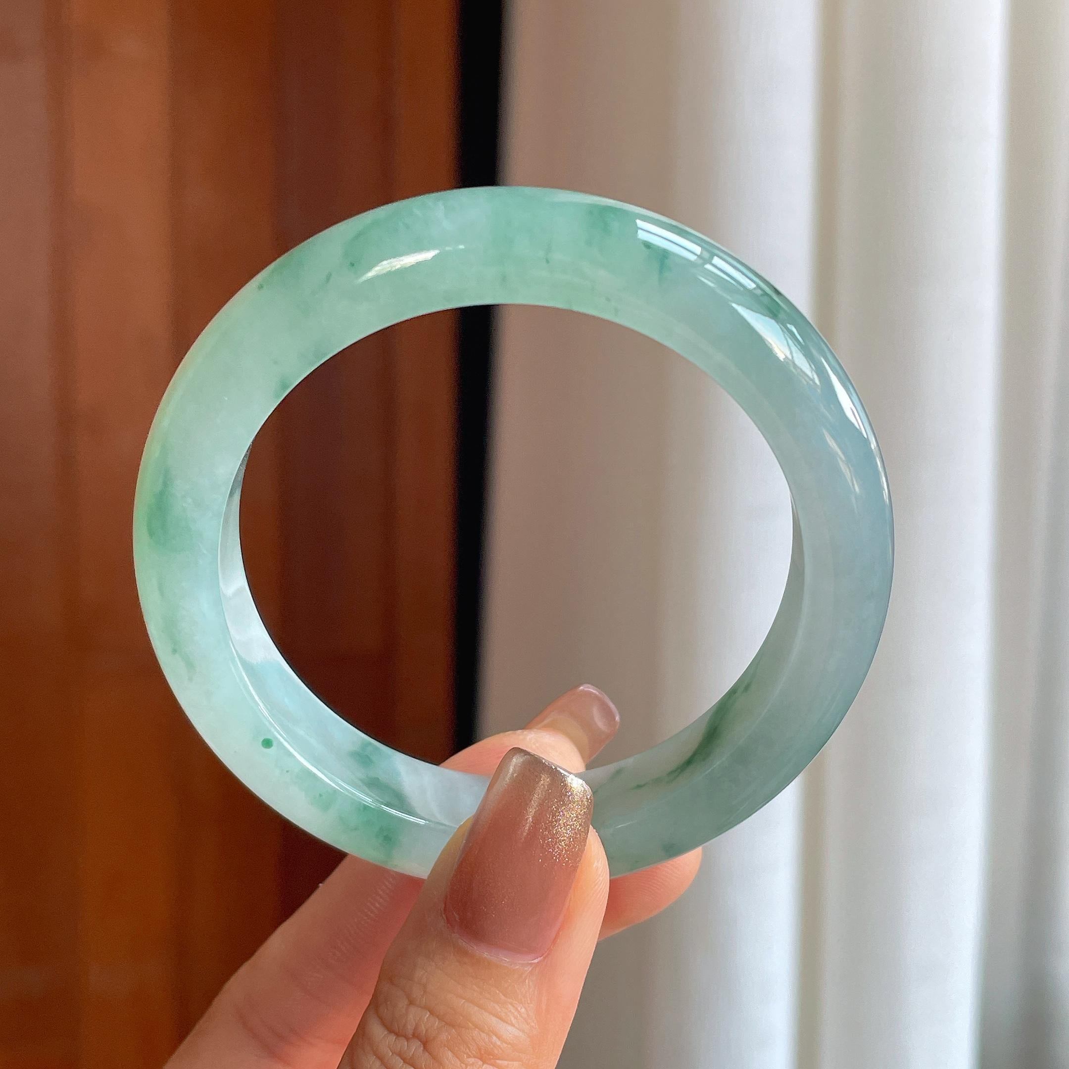 糯冰飘花翡翠平安镯（56.2mm）（yc365719）