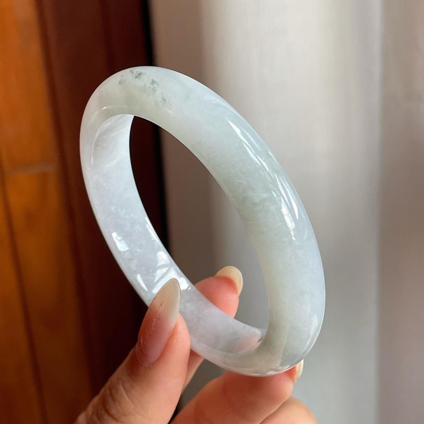 糯冰种飘花翡翠平安镯（56.2mm）（yc216826）