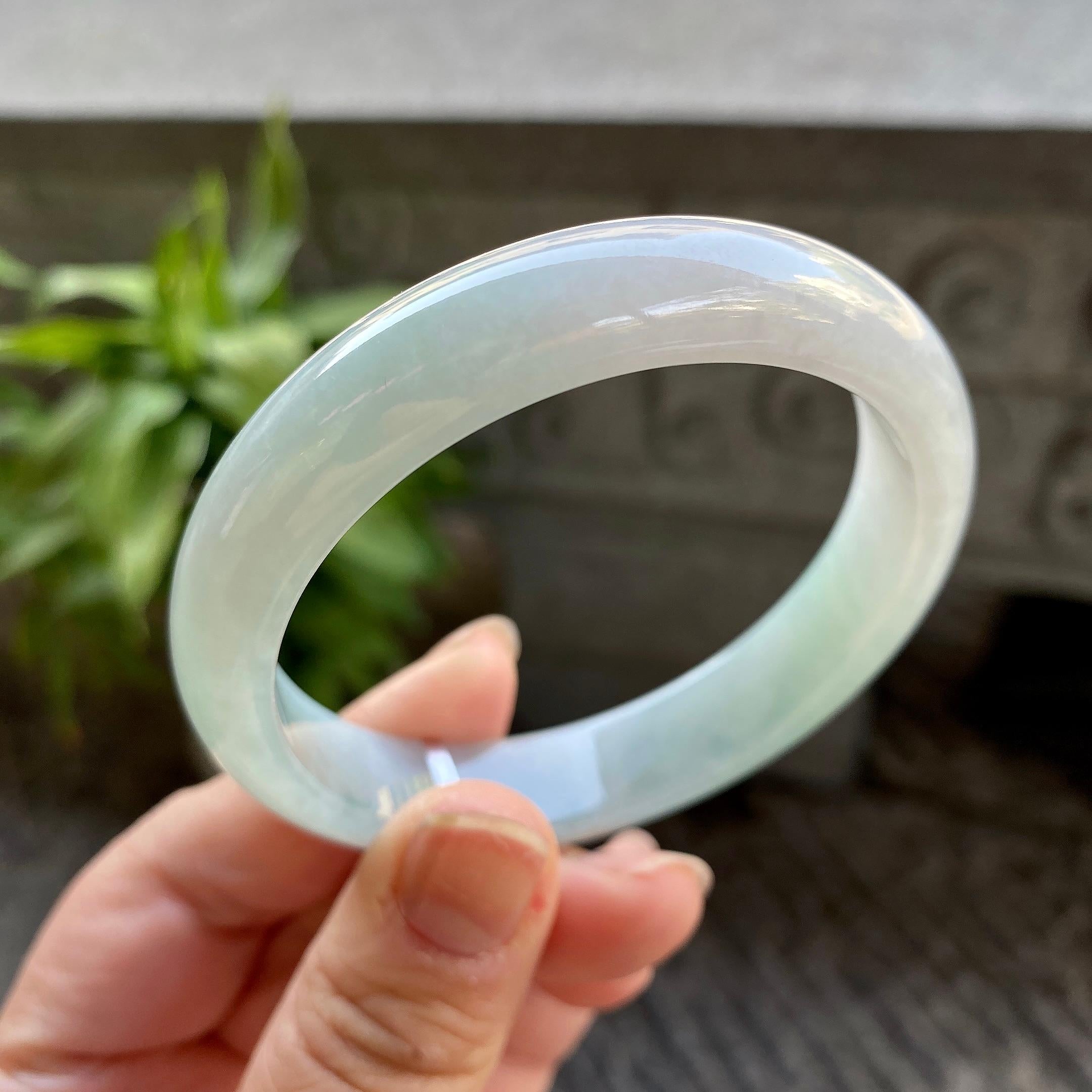 细糯种淡晴底平安镯（56.8mm）（yc311016）