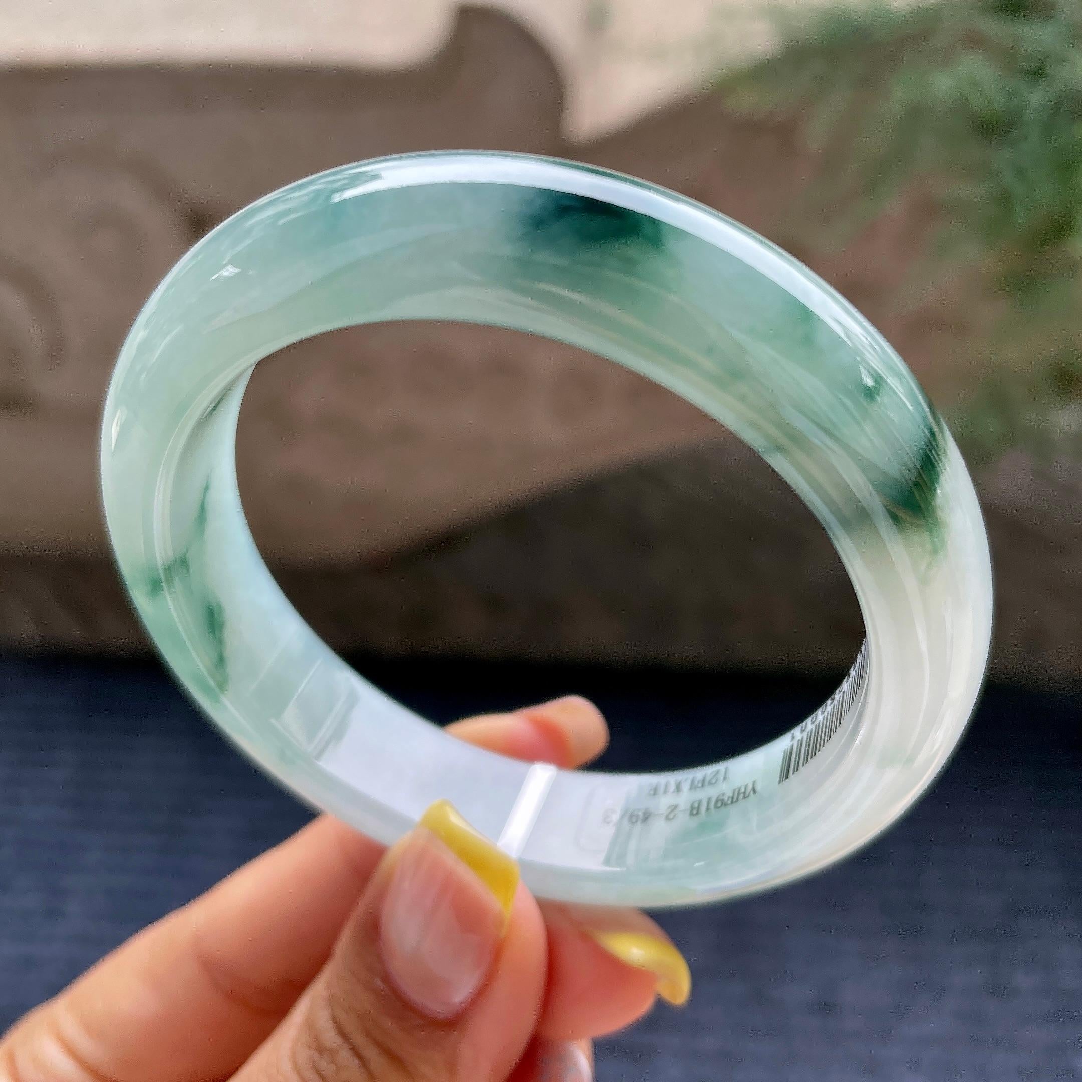 细糯种飘绿花正圈平安镯55.4圈       天然缅甸A货翡翠（yc376062）