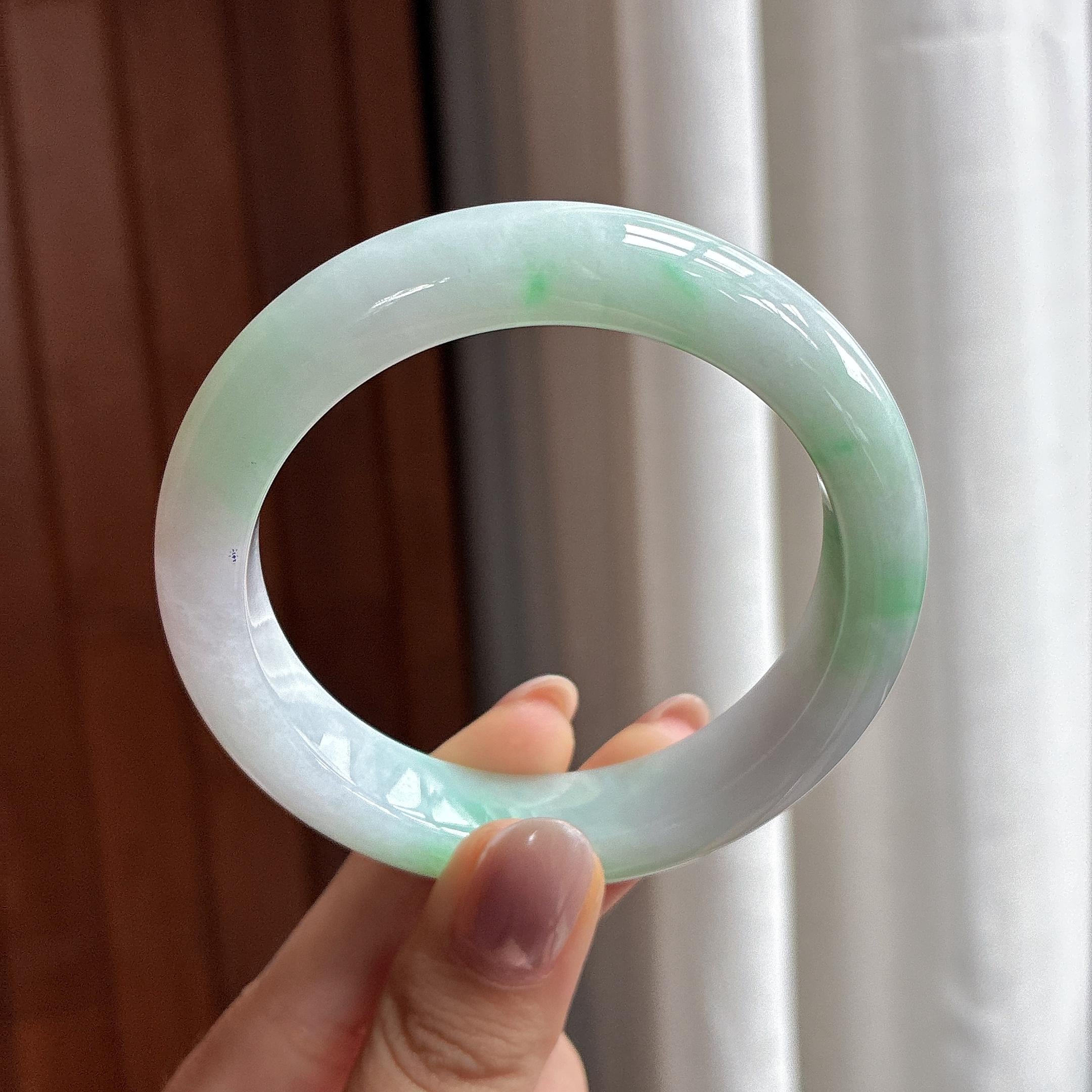 细糯种飘绿花正圈平安镯 54圈 天然缅甸A货翡翠（yc502351）