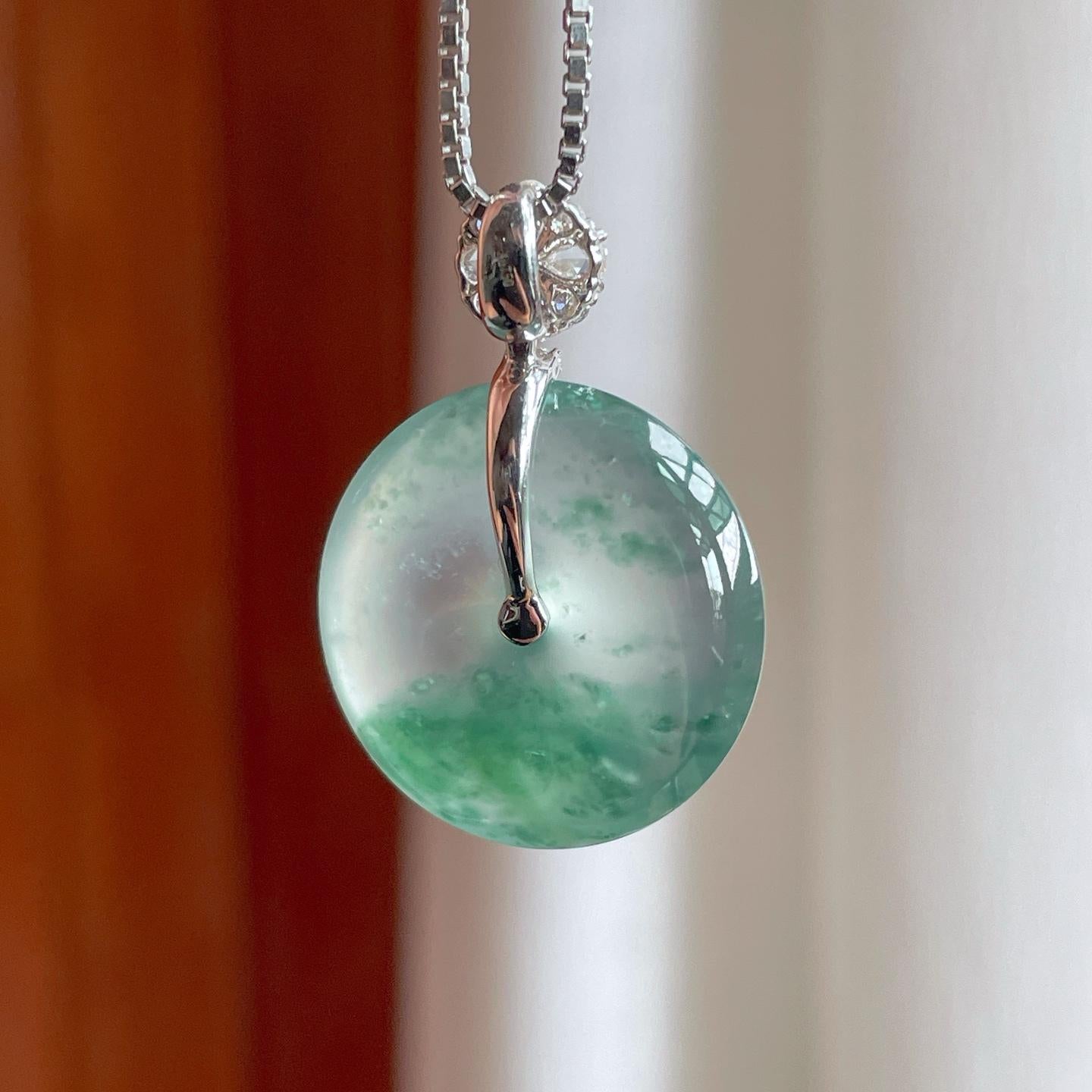 18k金镶冰种飘花翡翠平安扣（yc239690）