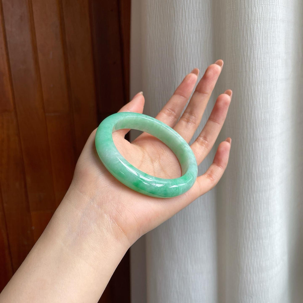 糯冰果绿翡翠平安镯（57.8mm)（yc347292）