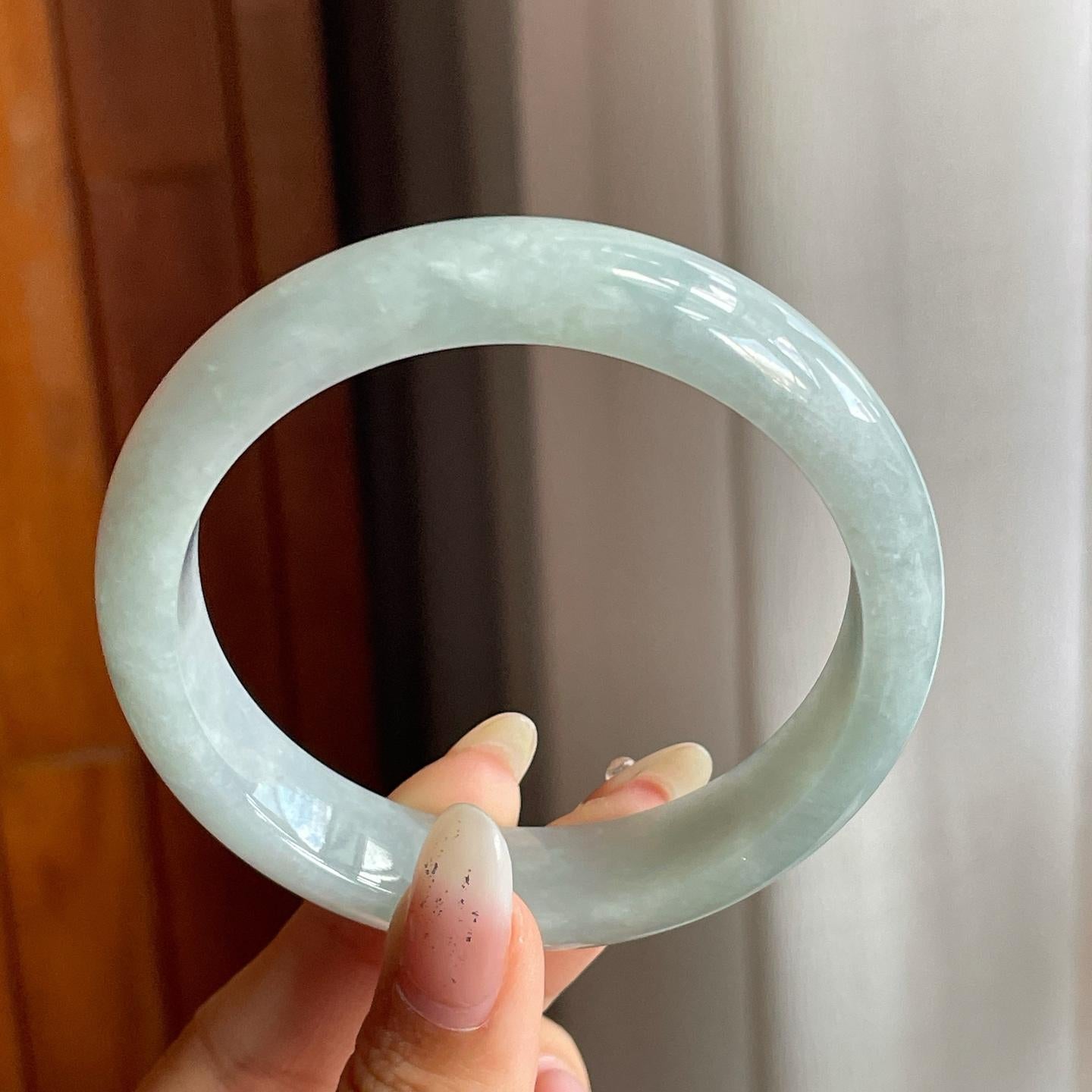 细糯种带底色翡翠平安镯（58.8mm）（yc220247）