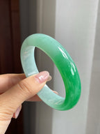 冰种阳绿平安镯（56mm）