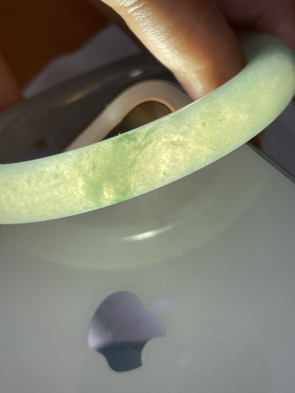 糯冰种晴水飘花圆条手镯54.4圈         天然缅甸A货翡翠（yc454775）
