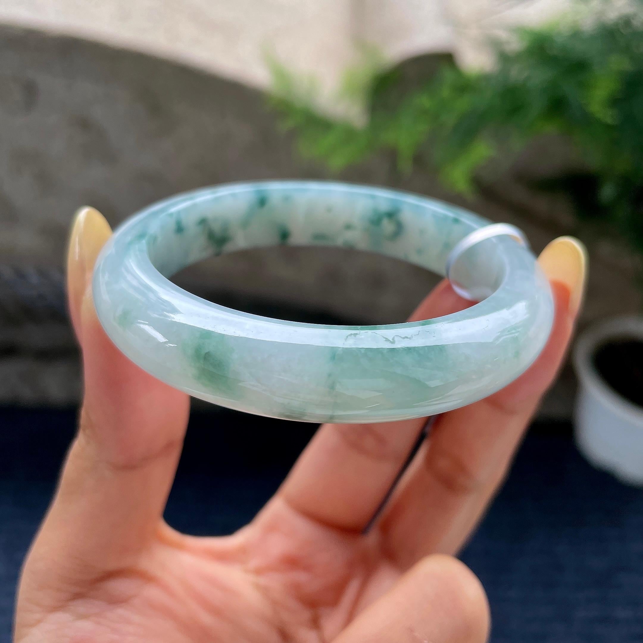 细糯种飘花正圈平安镯54.6圈 天然缅甸A货翡翠（yc489153）
