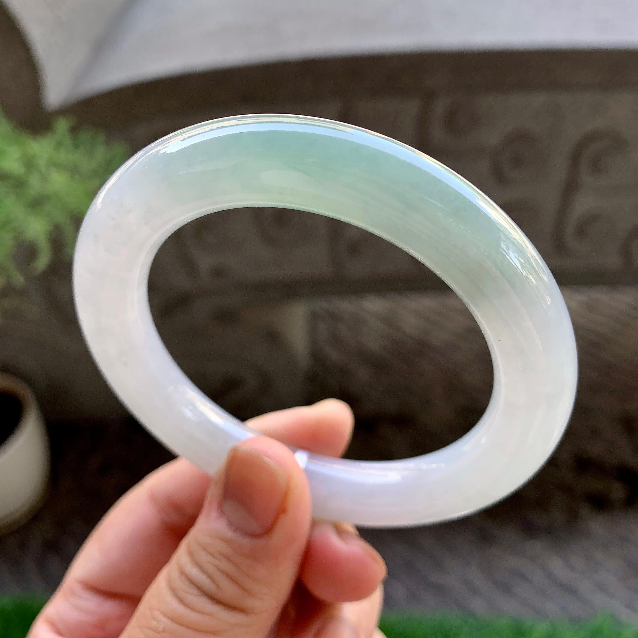 细糯种淡晴底圆条手镯（56mm）（yc240753）