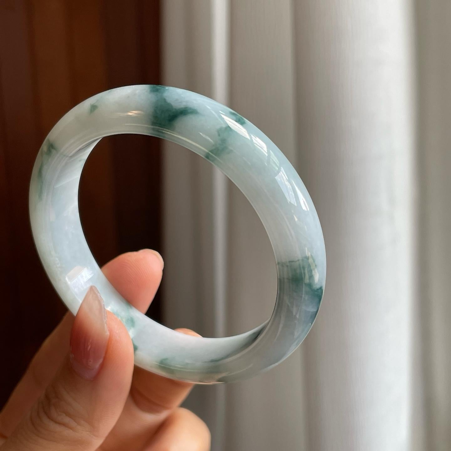 糯冰飘花翡翠平安镯（55.5mm）（yc314128）